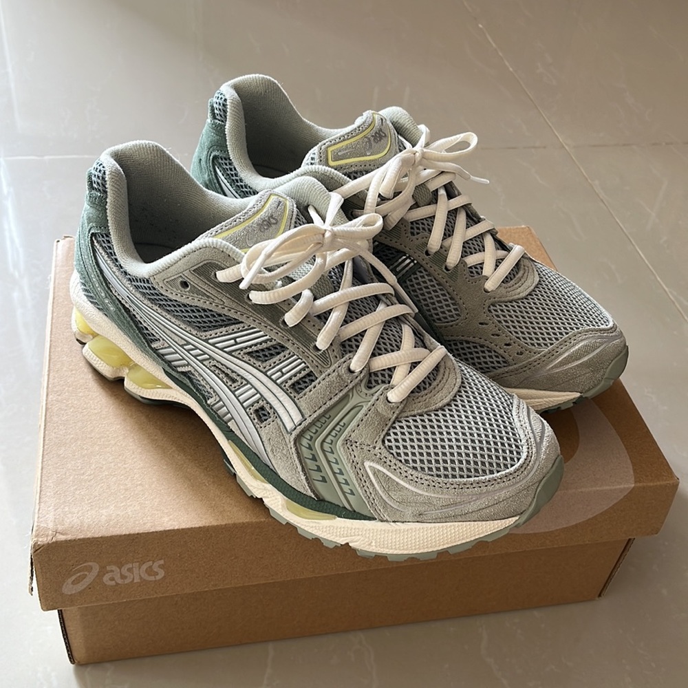 Asics Gel Kayano 14
